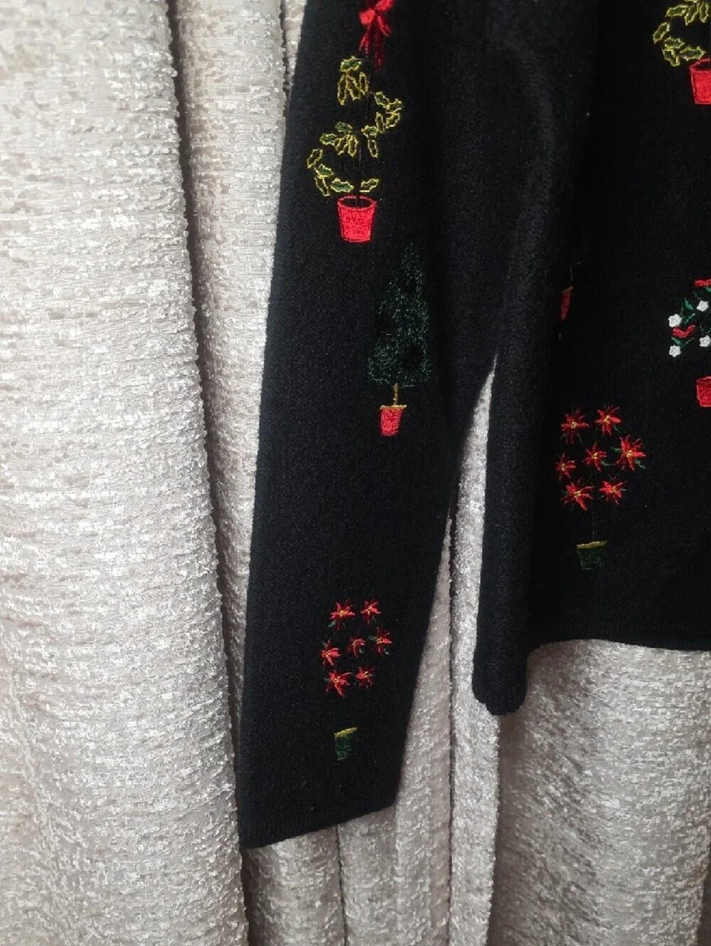Karen Scott Black Embroidered Holiday Sweater Cardigan Size PM
